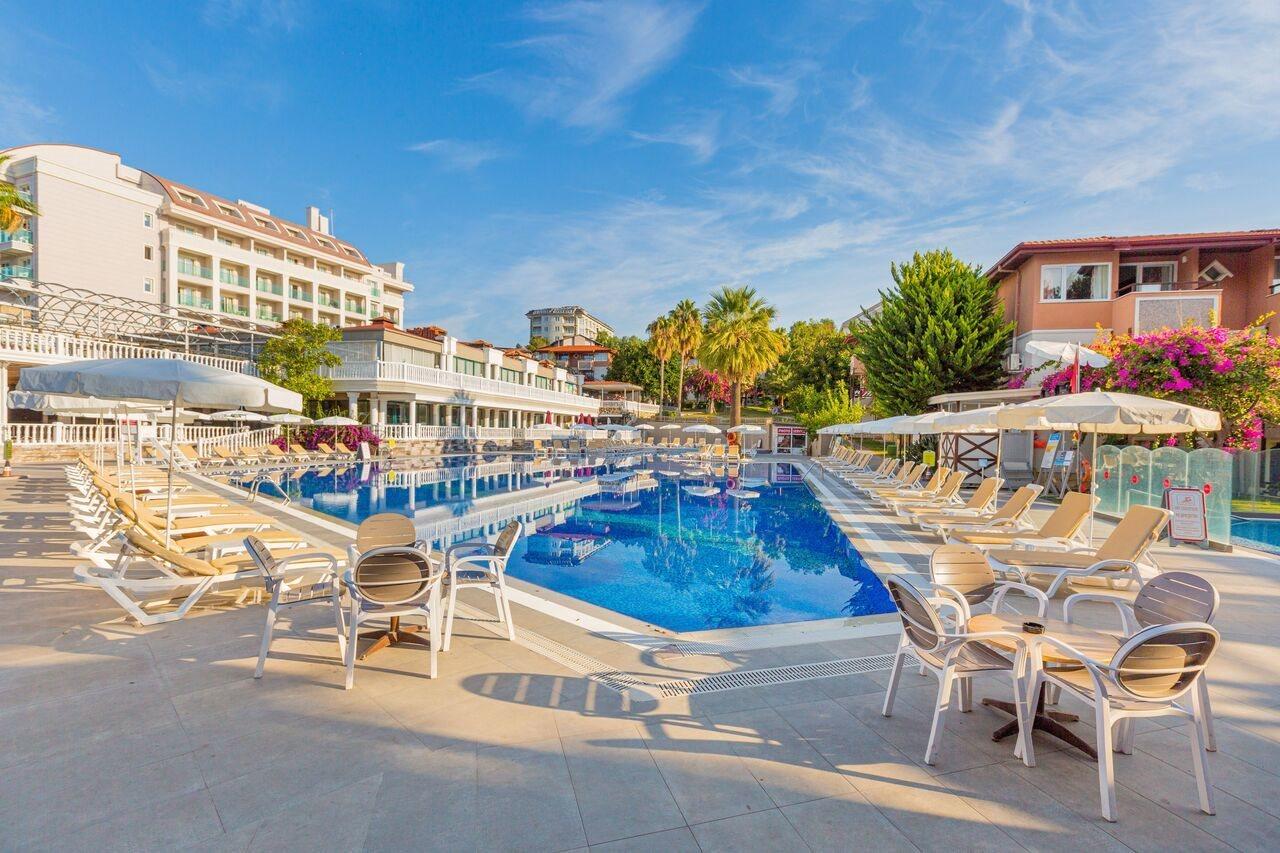 Justiniano Club Alanya Hotel โอคูร์จาลาร์ ภายนอก รูปภาพ