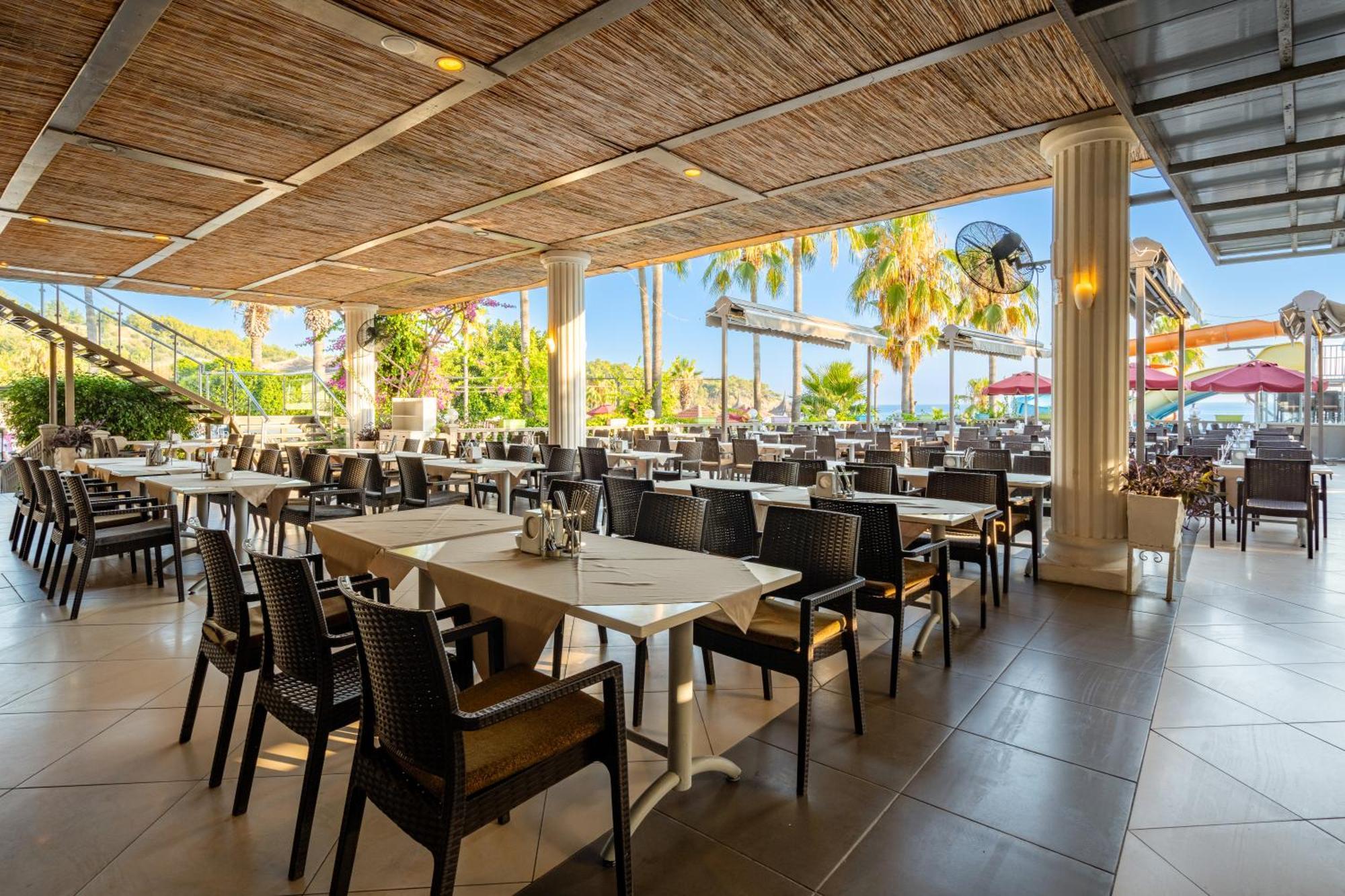 Justiniano Club Alanya Hotel โอคูร์จาลาร์ ภายนอก รูปภาพ